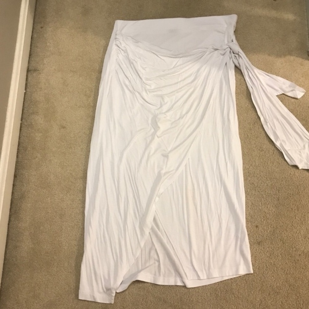 White midi skirt with a side tie
